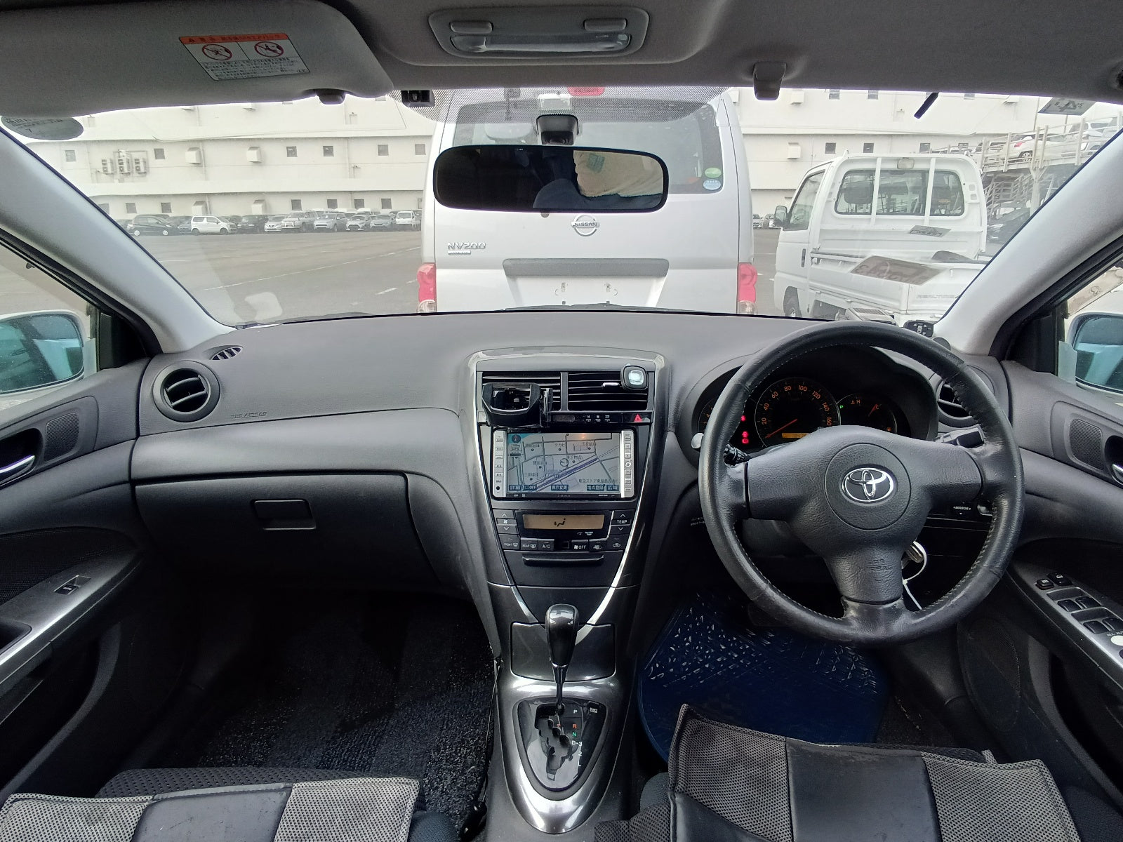 TOYOTA CALDINA-2007 SILVER