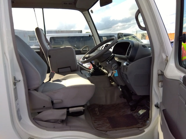 TOYOTA COASTER-LX PKG-2004