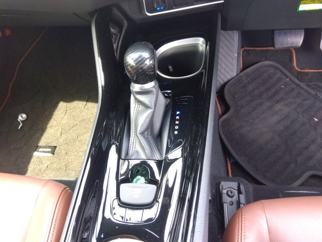 TOYOTA C-HR-HYBRID-2019