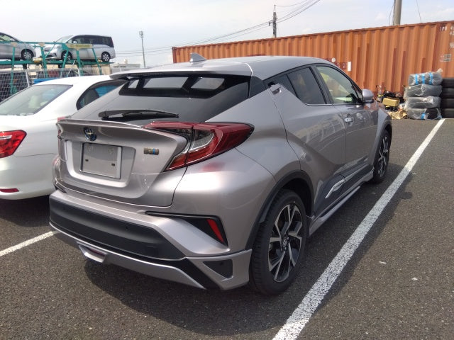 TOYOTA C-HR-HYBRID-2019