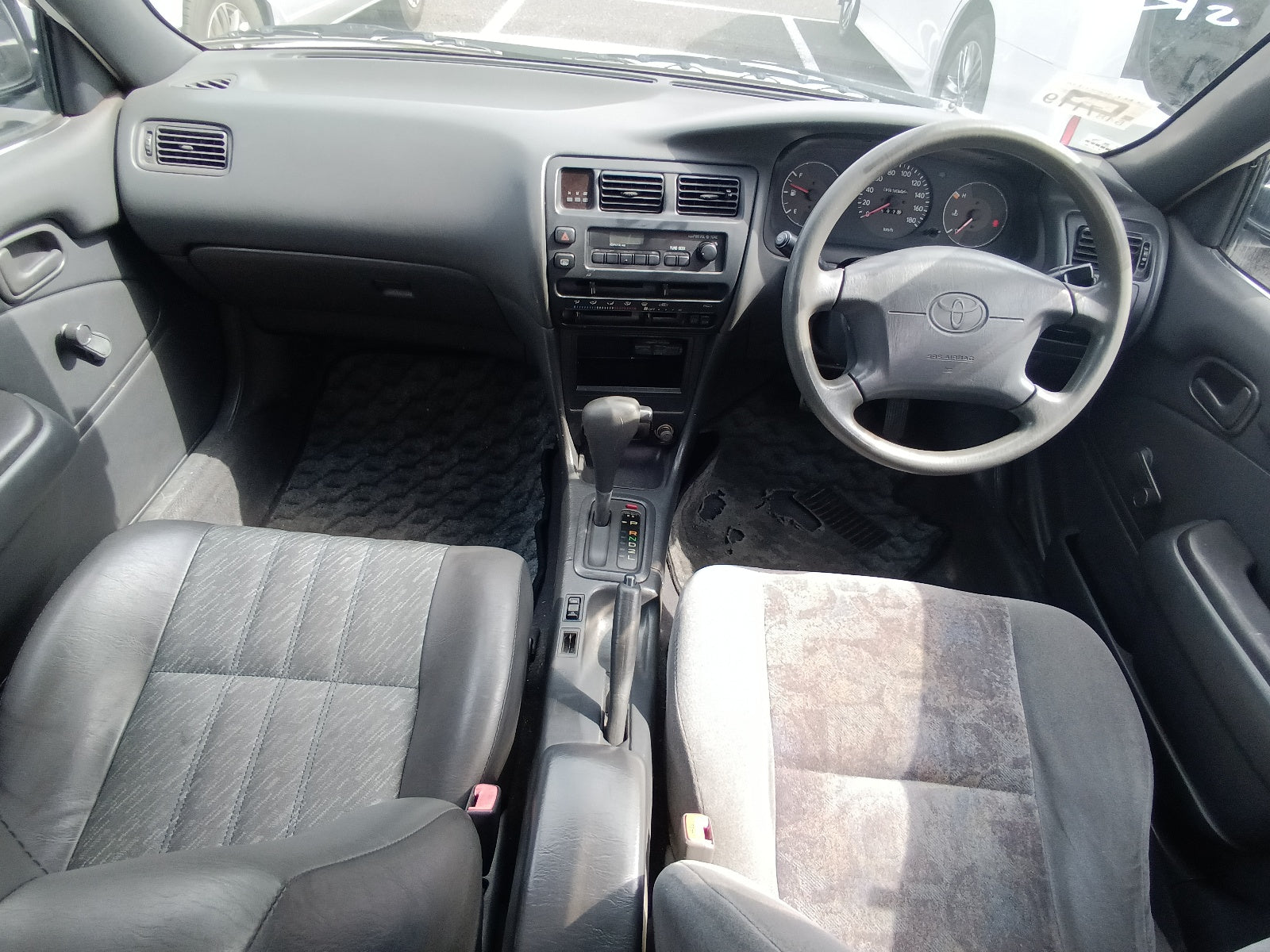 TOYOTA COROLLA VAN DX 2000