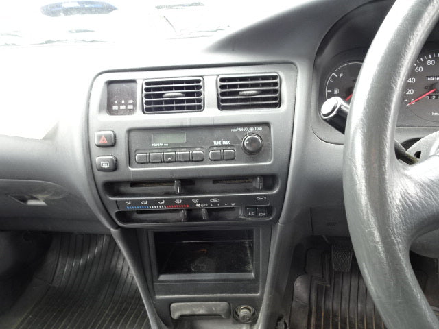 TOYOTA COROLLA VAN 2002