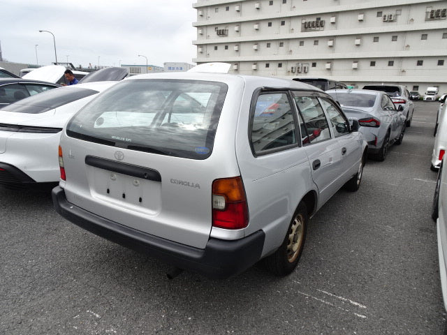 TOYOTA COROLLA VAN 2002