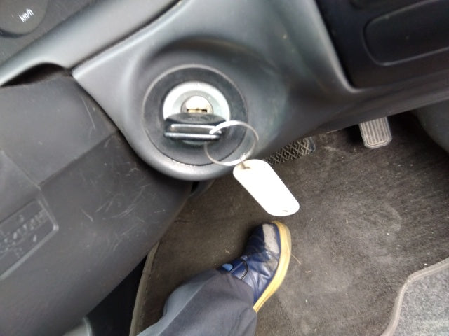 TOYOTA COROLLA VAN-DX-2000