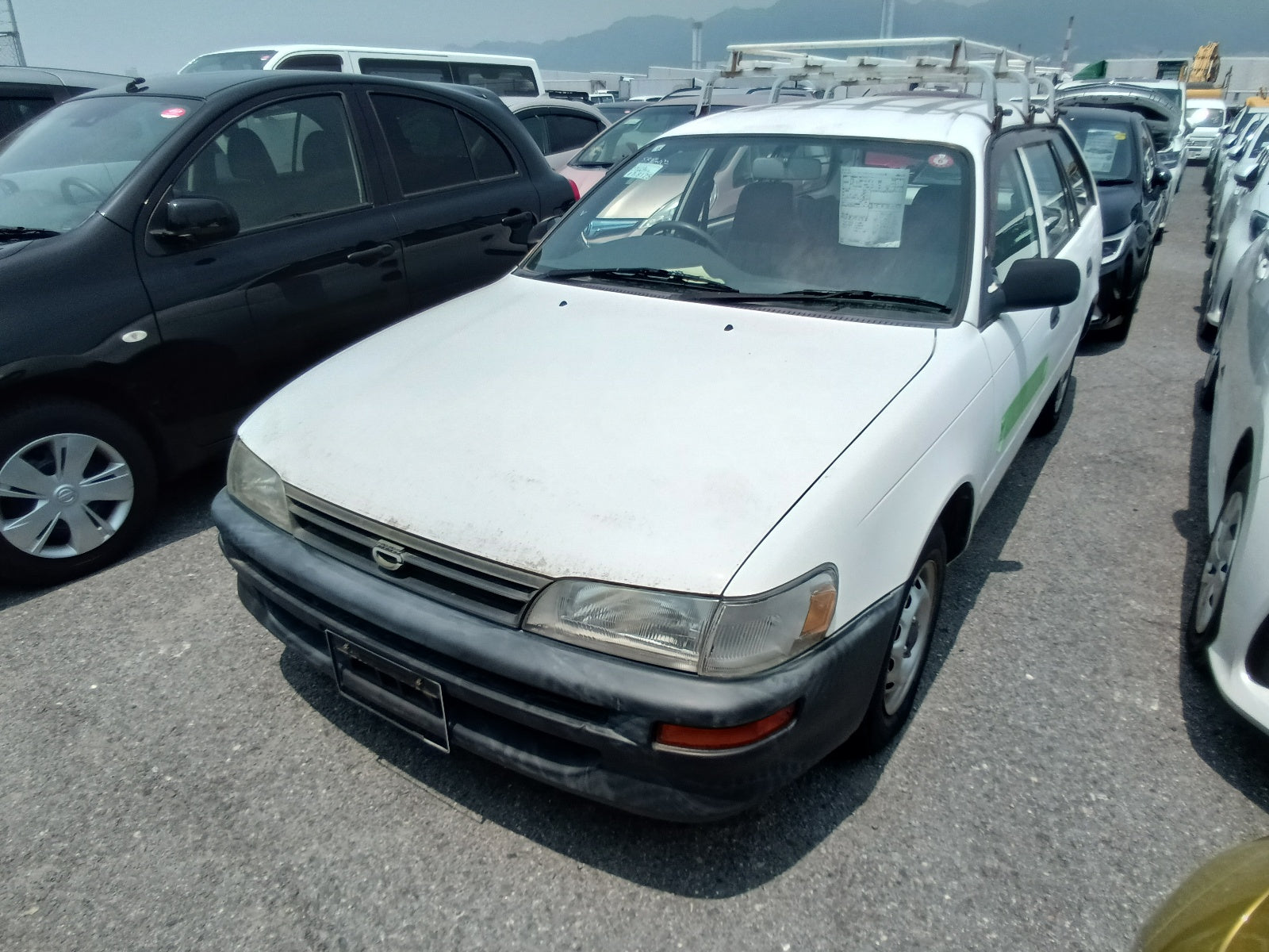 TOYOTA COROLLA VAN-DX PACKAGE-2001