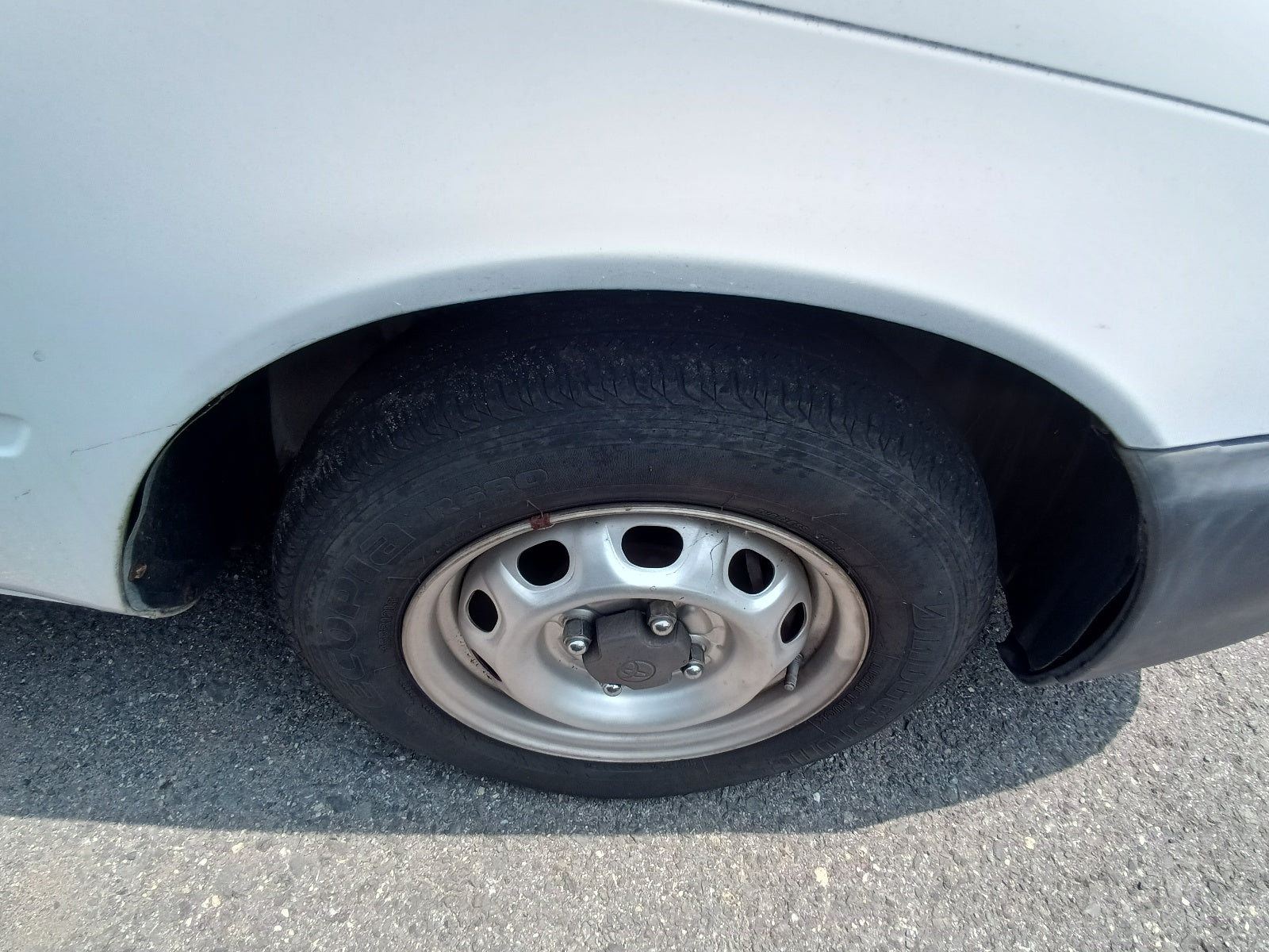 TOYOTA COROLLA VAN-DX PACKAGE-2001