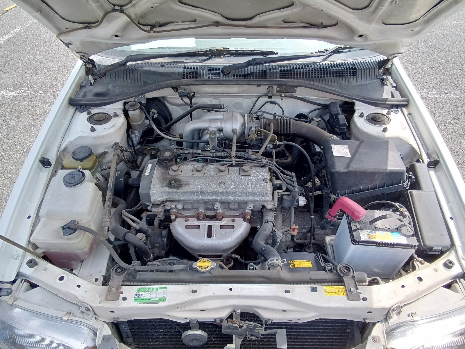 TOYOTA CALDINA VAN 2000 WHITE