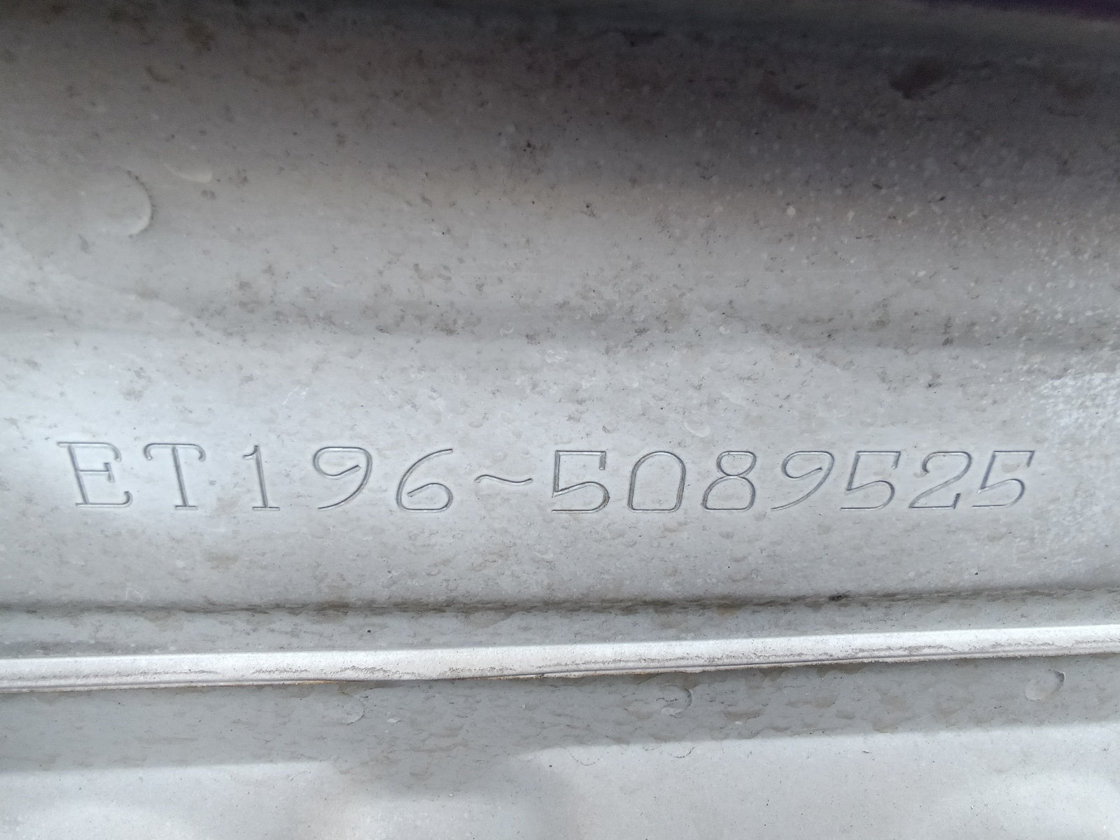 TOYOTA CALDINA VAN 2000 WHITE