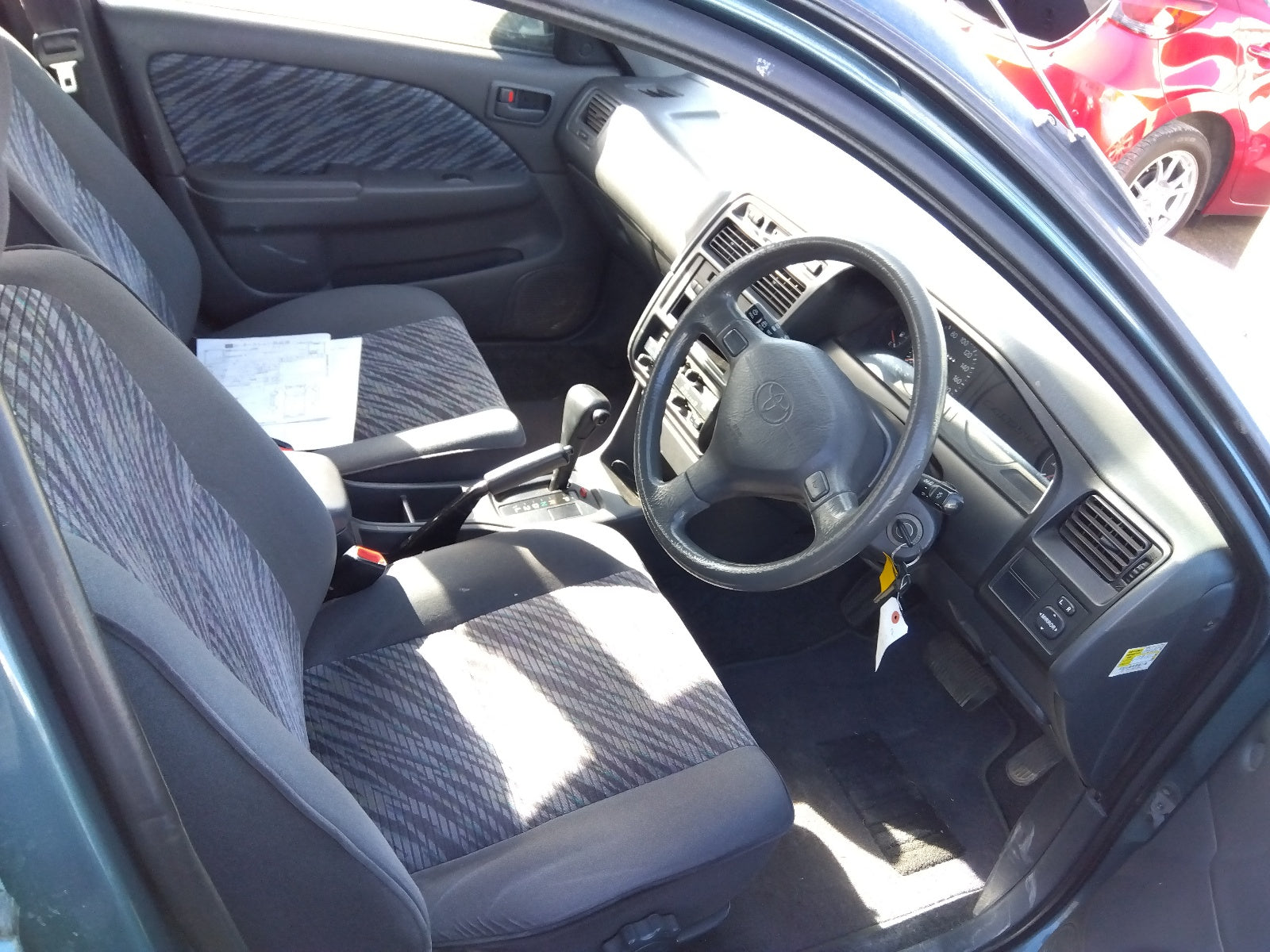 TOYOTA CALDINA VAN-2000