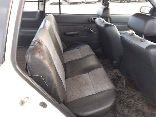 TOYOTA CALDINA VAN-2001