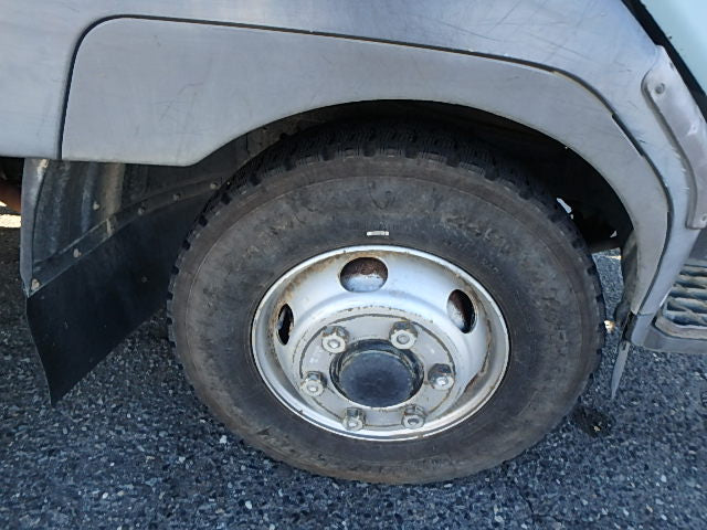 MITSUBISHI FUSO FIGHTER-1997 WHITE