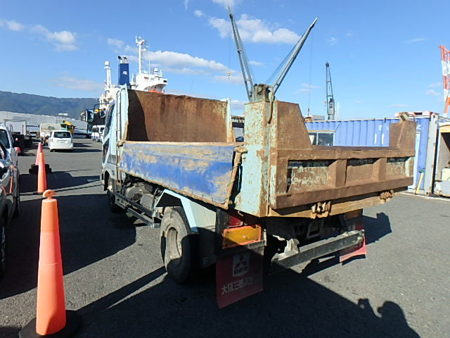 MITSUBISHI FUSO FIGHTER-1997 WHITE
