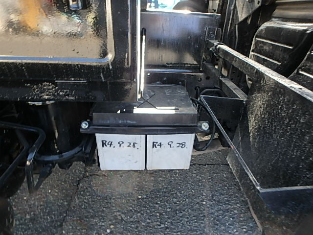 MITSUBISHI FUSO FIGHTER - DUMP TRUCK -2003