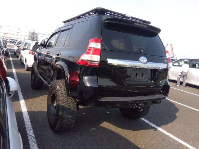 TOYOTA LAND CRUISER PRADO 2017