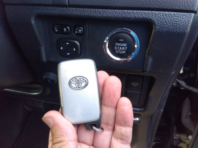 TOYOTA LAND CRUISER PRADO 2017