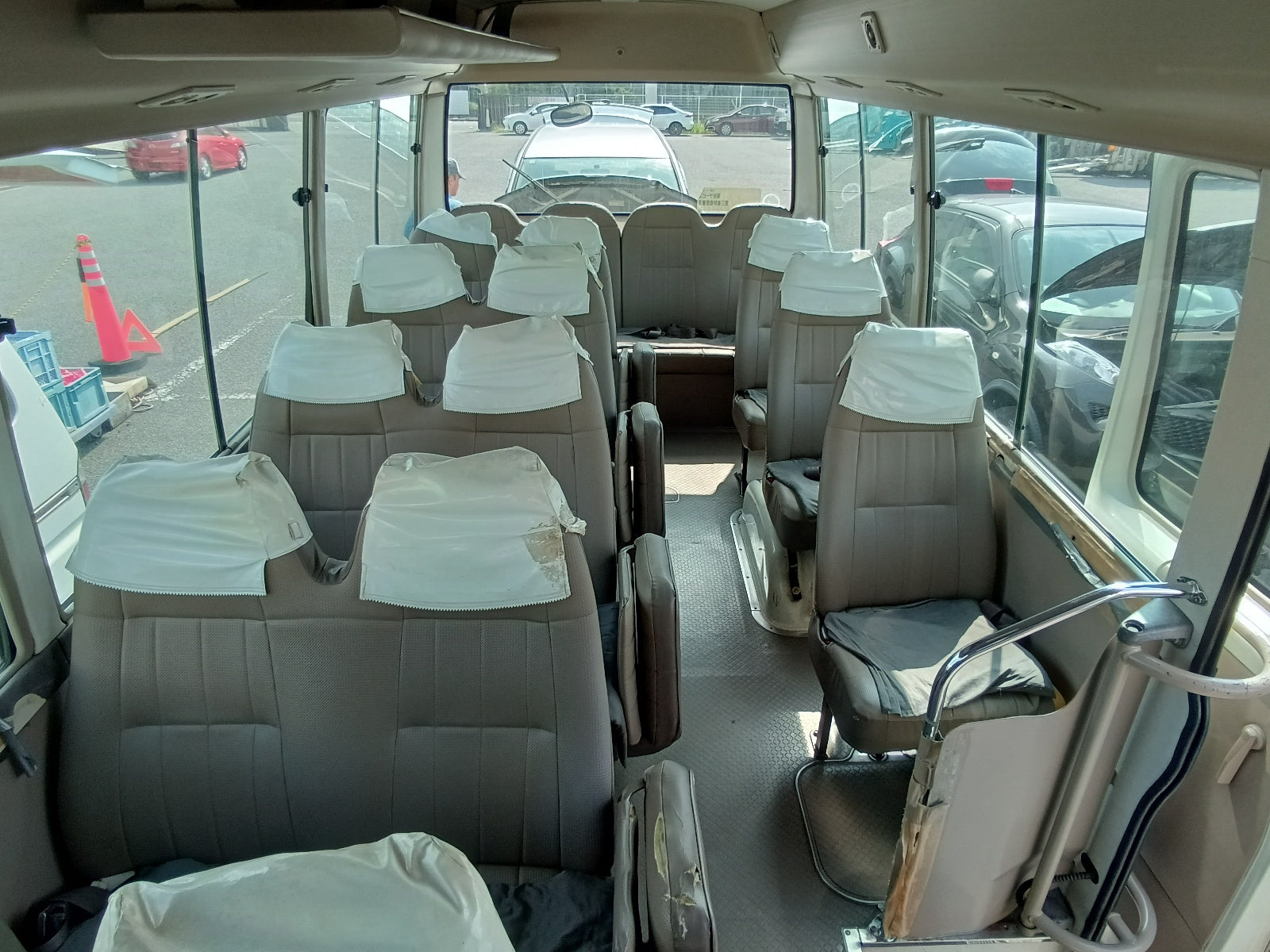 TOYOTA COASTER LX-2001