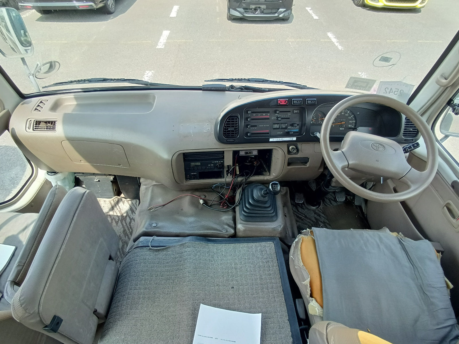 TOYOTA COASTER LX-2001