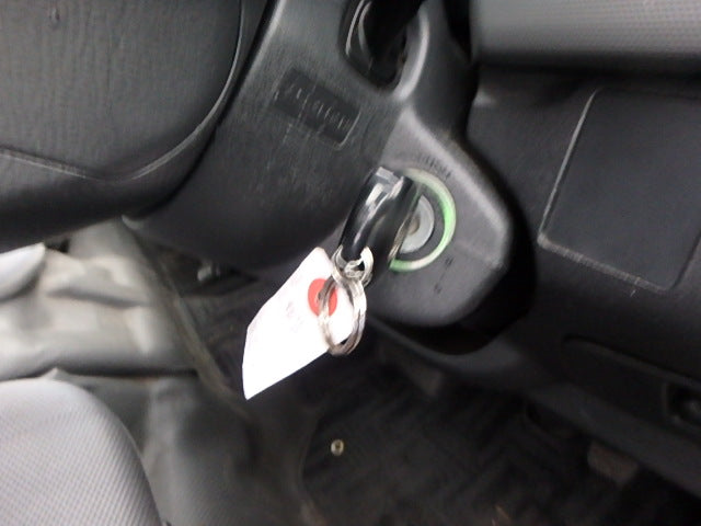 TOYOTA HIACE-DX 4D-2008