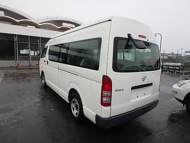 TOYOTA HIACE-DX 4D-2008