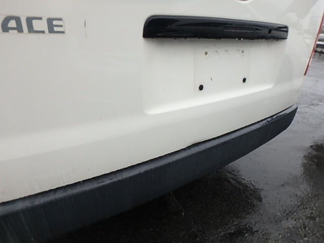 TOYOTA HIACE-DX 4D-2008