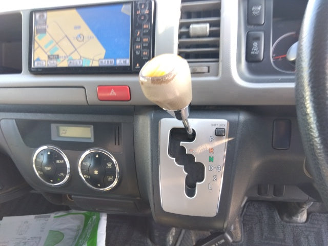 TOYOTA HIACE VAN-S LONG GL TURBO 4D-2011