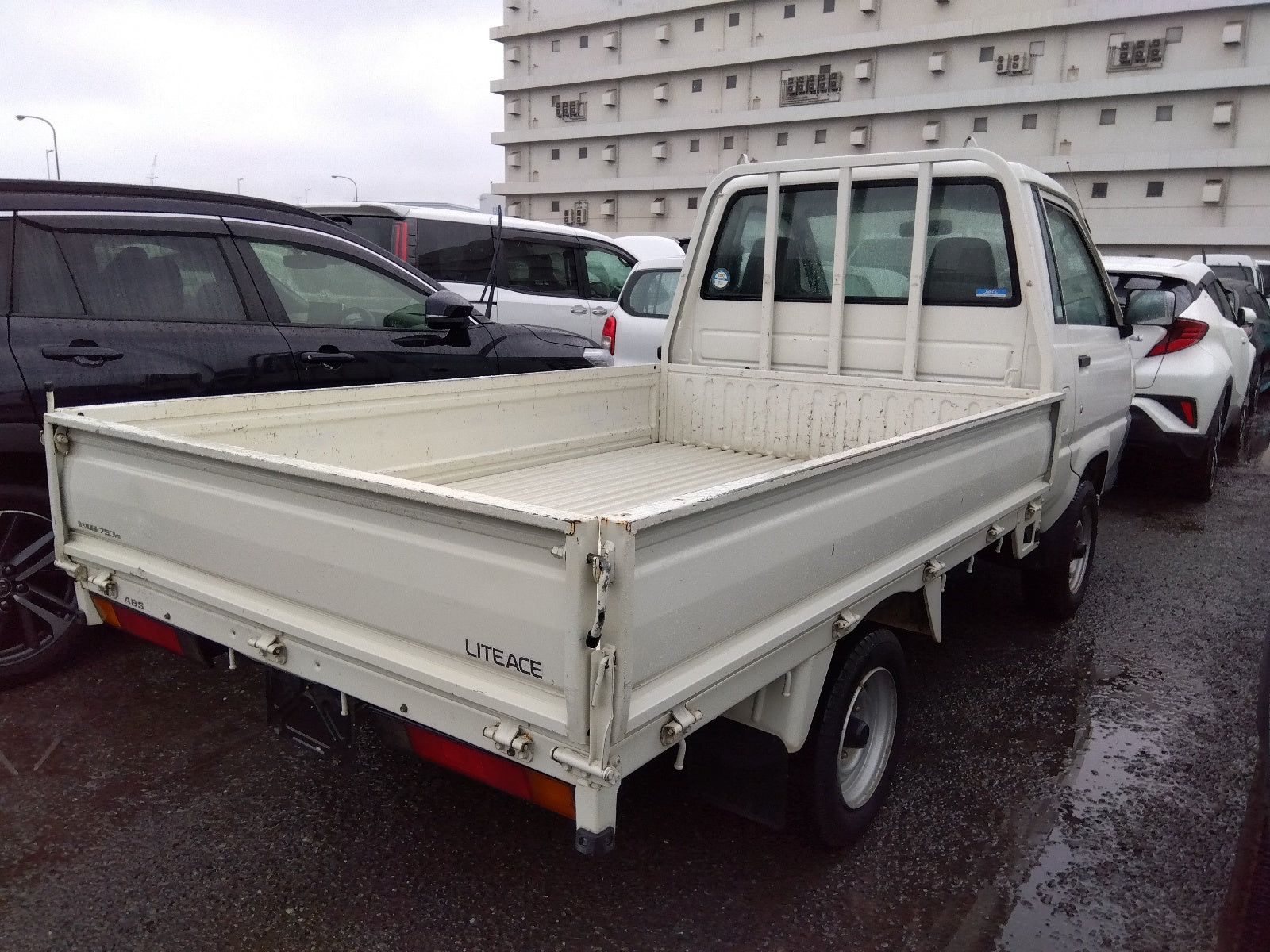 TOYOTA LITE ACE TRUCK-2004