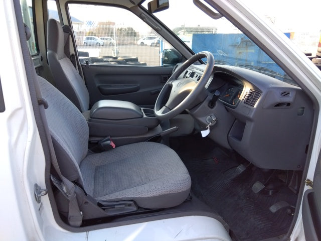 TOYOTA LITE ACE TRUCK-2000