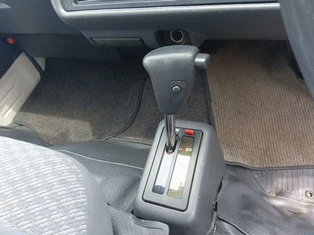 TOYOTA HIACE-DX- 2000