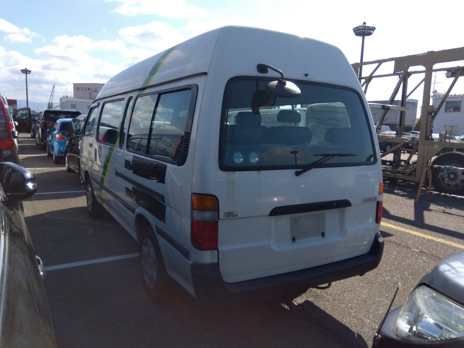 TOYOTA HIACE-SUPER LONG GL- 2000