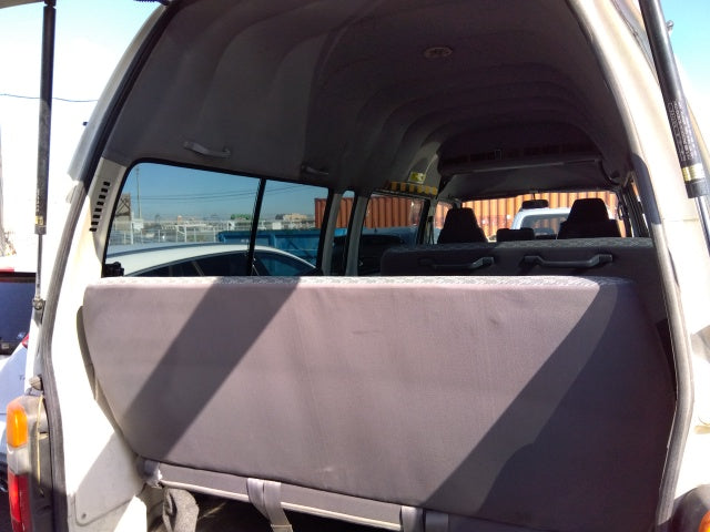 TOYOTA HIACE-DX- 2000