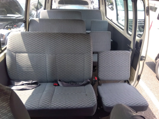 TOYOTA HIACE VAN 2001 DX