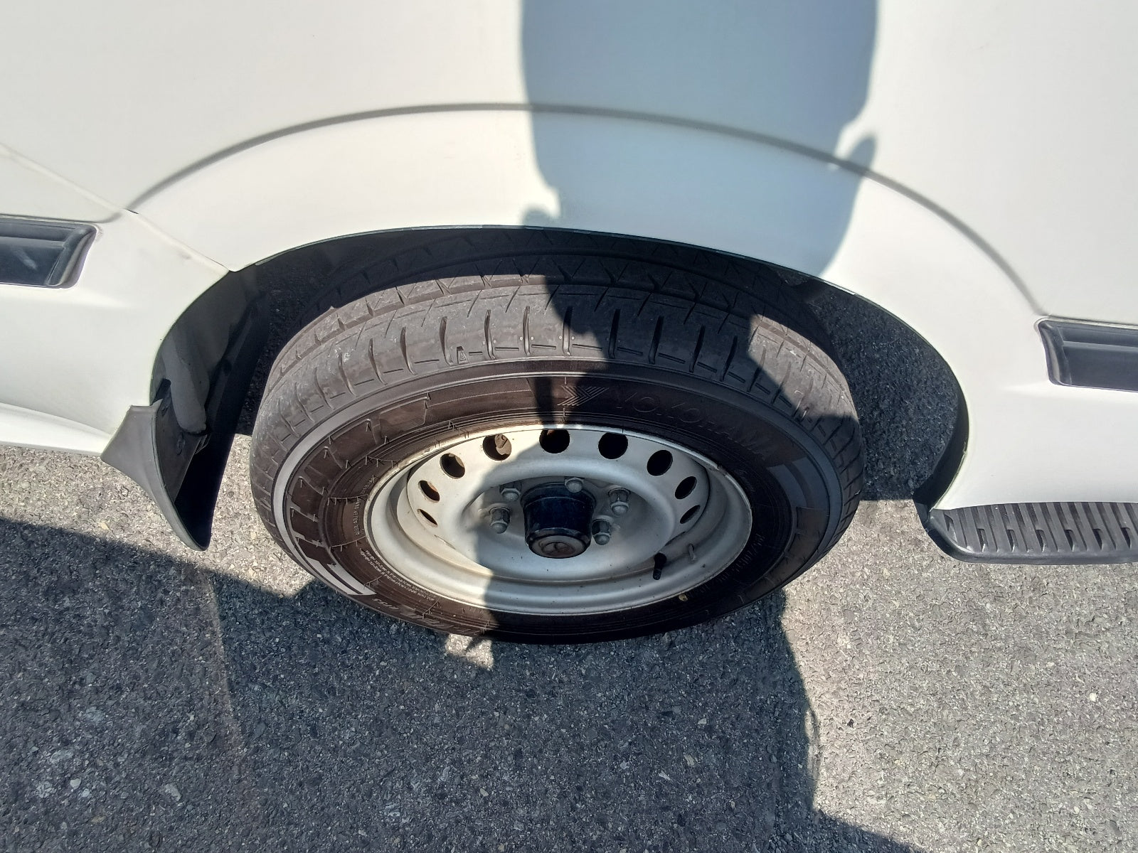 TOYOTA HIACE-SUPER GL LONG- 2002