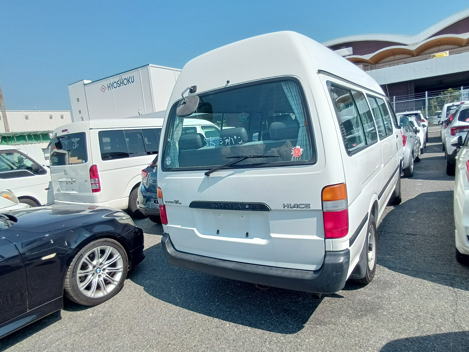 TOYOTA HIACE-SUPER GL LONG- 2002