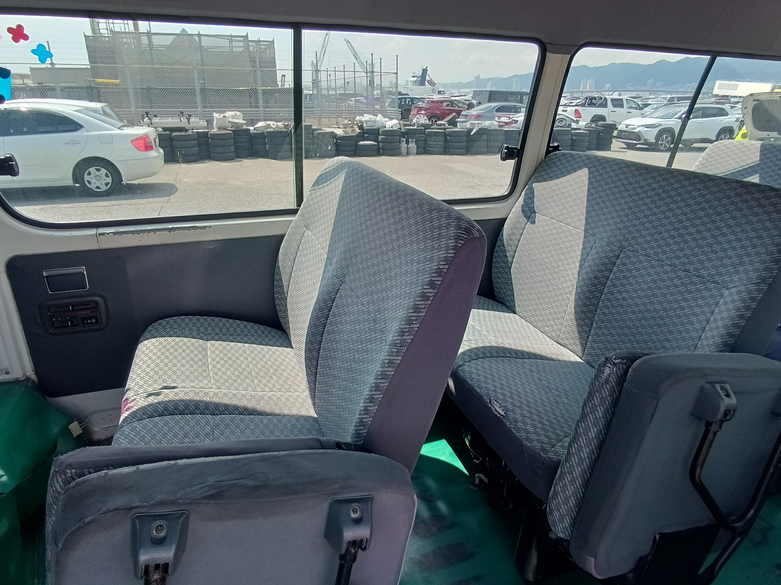 TOYOTA HIACE 2003 WHITE SUPER LONG DX