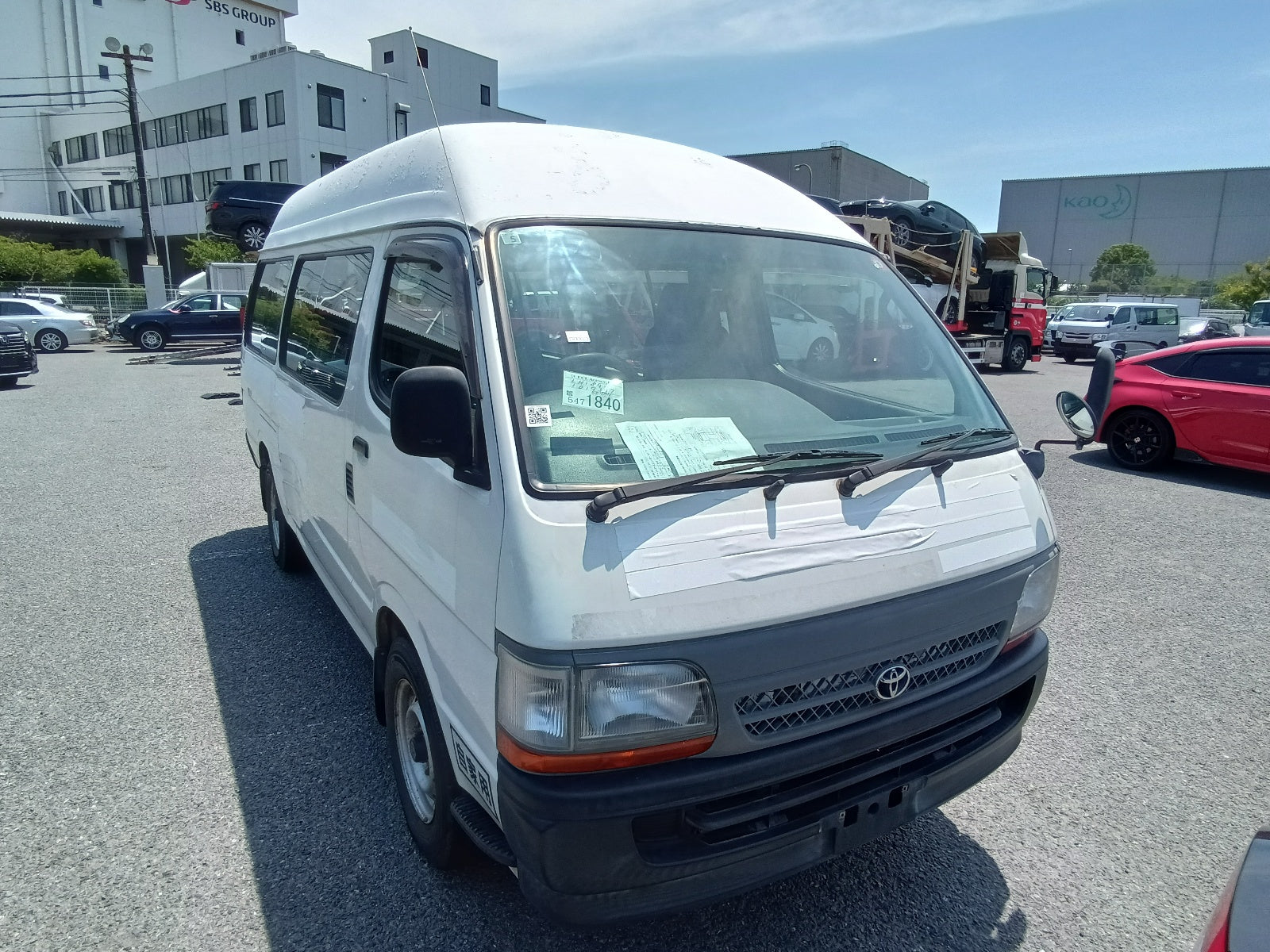 TOYOTA HIACE-SUPER DX LONG- 2004