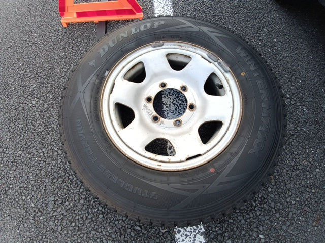 TOYOTA HIACE 2004 WHITE