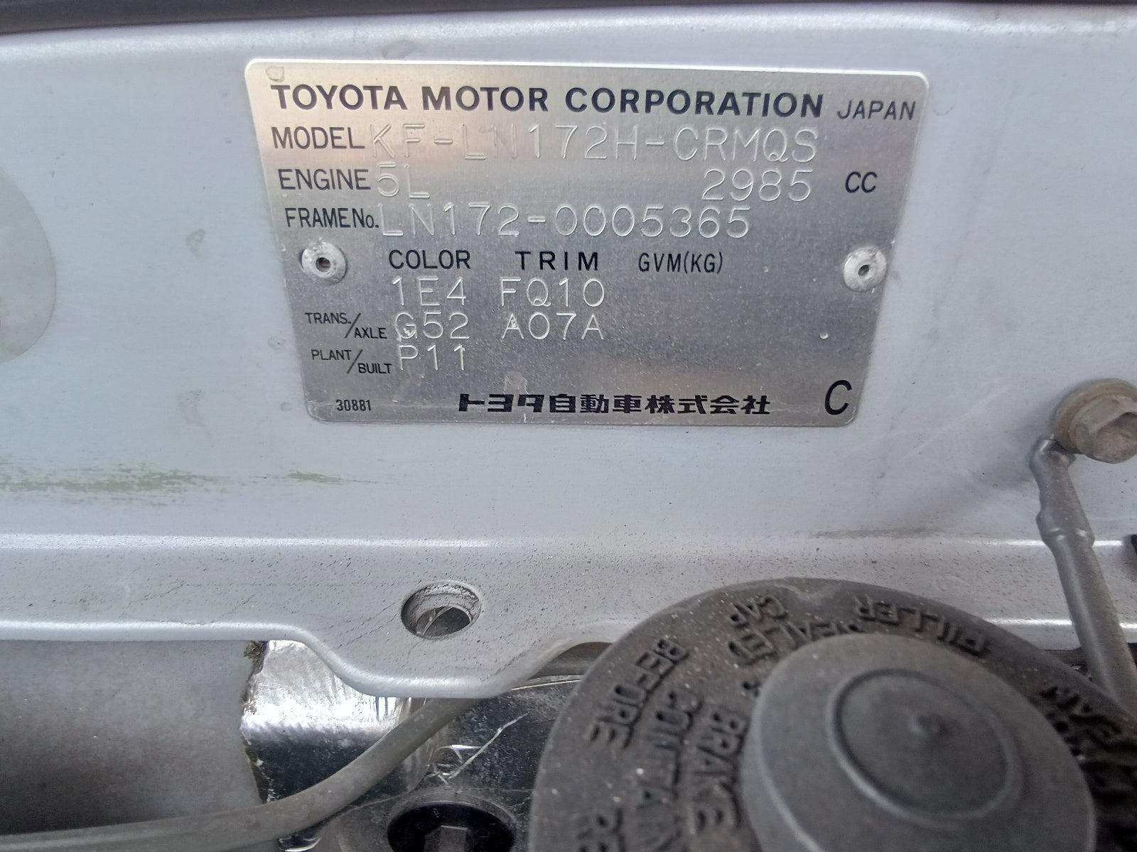 TOYOTA HILUX-2001-3.0D Sports