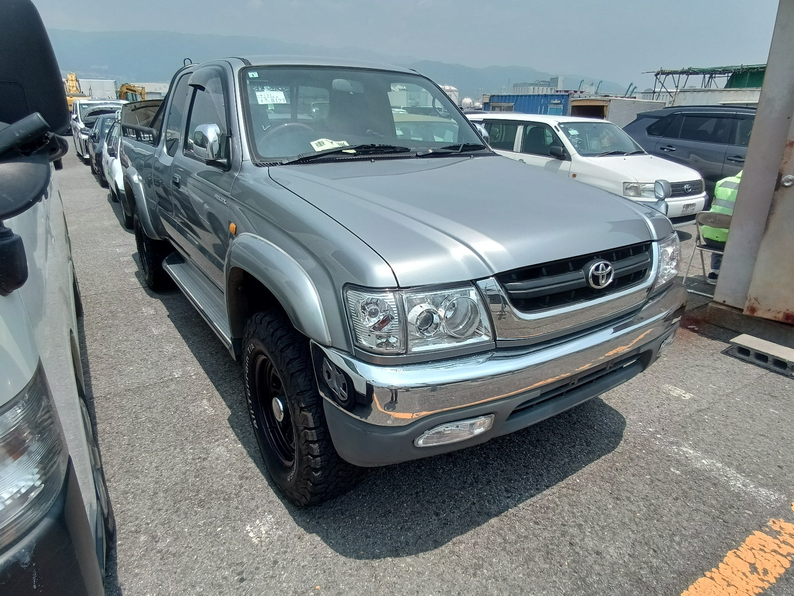 TOYOTA HILUX-2001-3.0D Sports