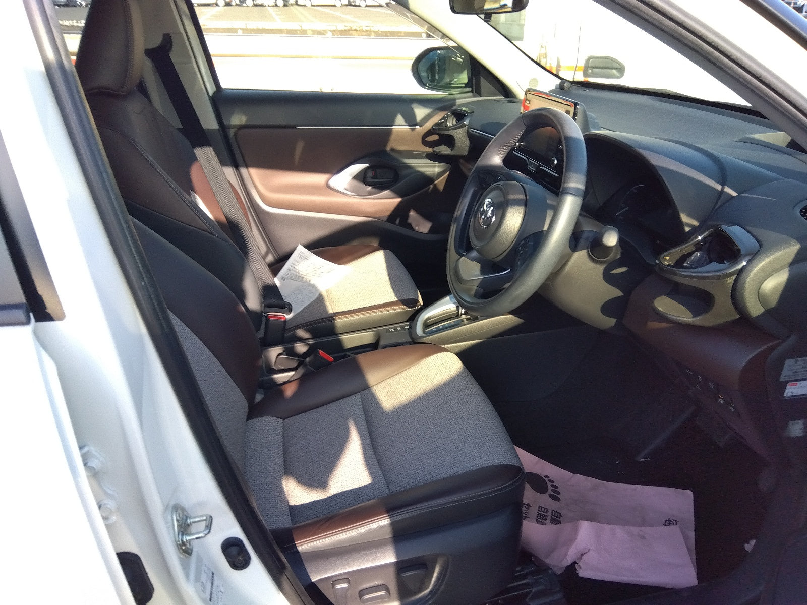 TOYOTA YARIS CROSS-1.5 HYBRID Z-2020