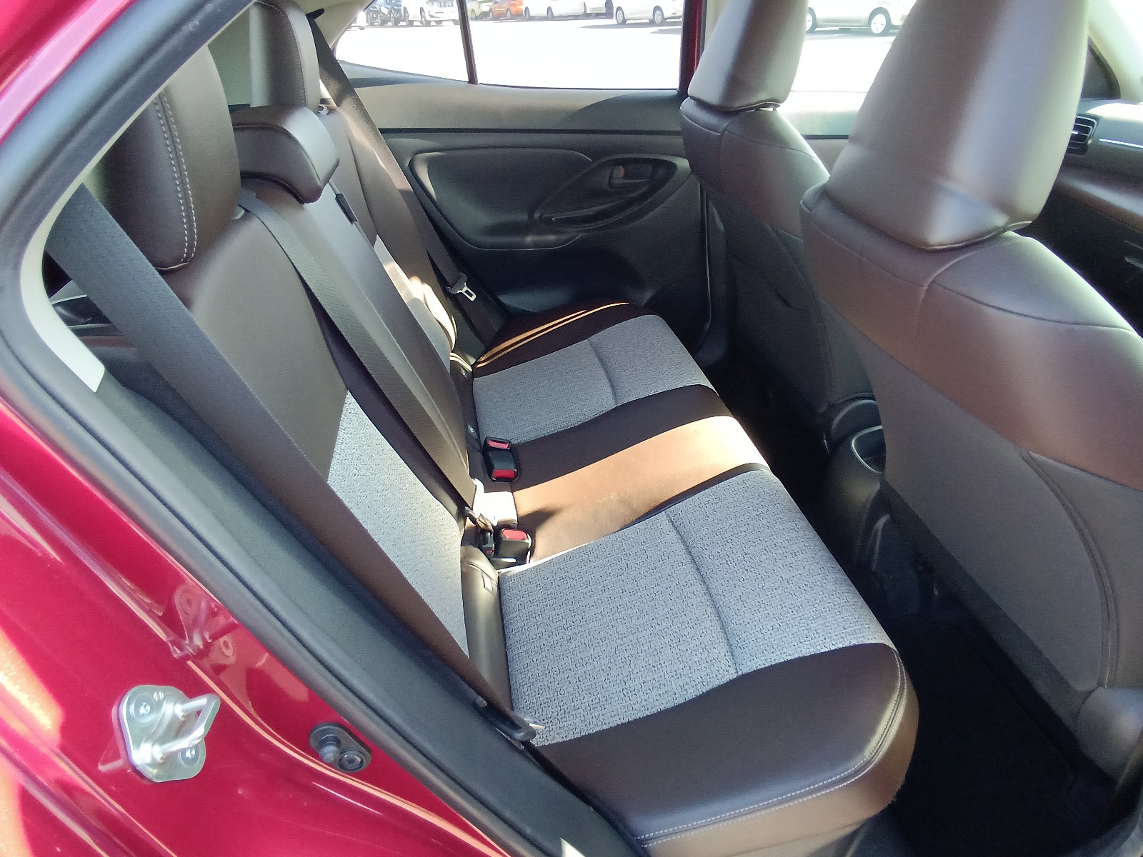 TOYOTA YARIS CROSS-HYBRID Z PACKAGE-2020-RED TWO TONE