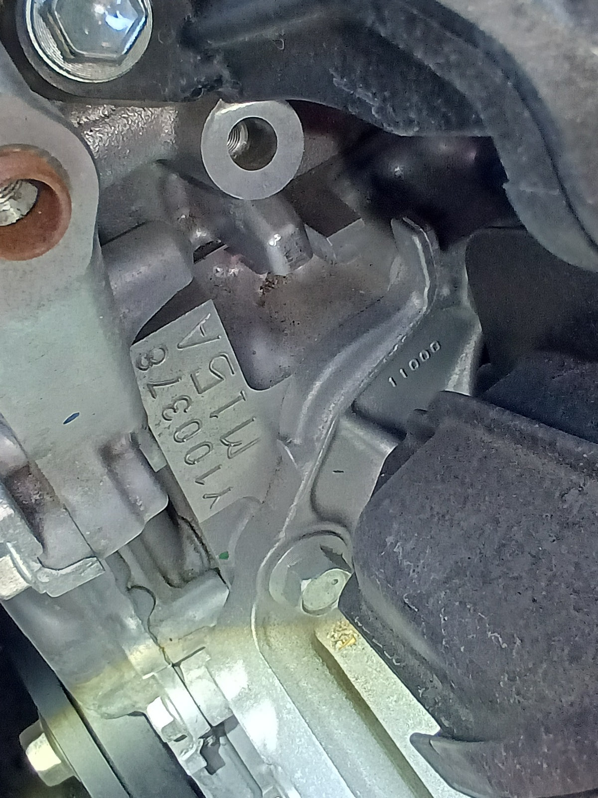 TOYOTA YARIS CROSS-HYBRID Z PACKAGE-2020-RED TWO TONE