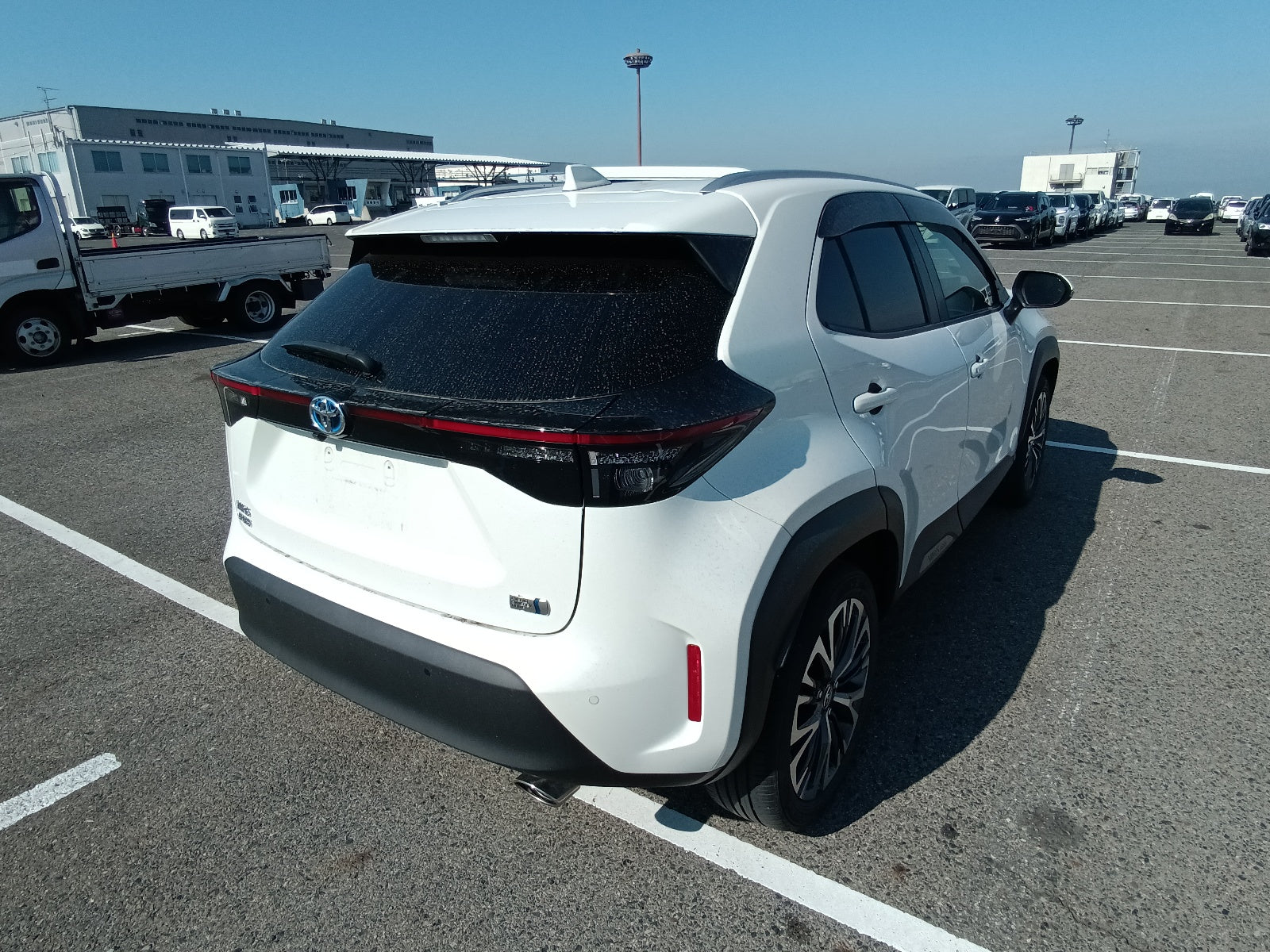 TOYOTA YARIS CROSS HYBRID 2021 Z PEARL WHITE