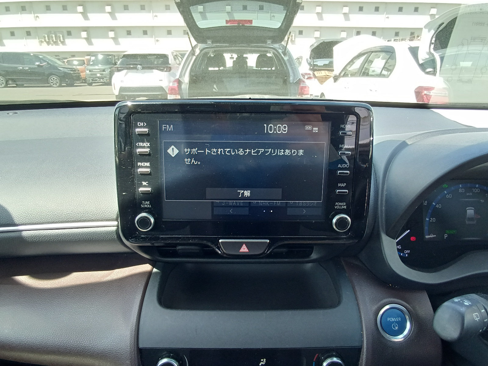 TOYOTA YARIS CROSS HYBRID 2021 Z PEARL WHITE