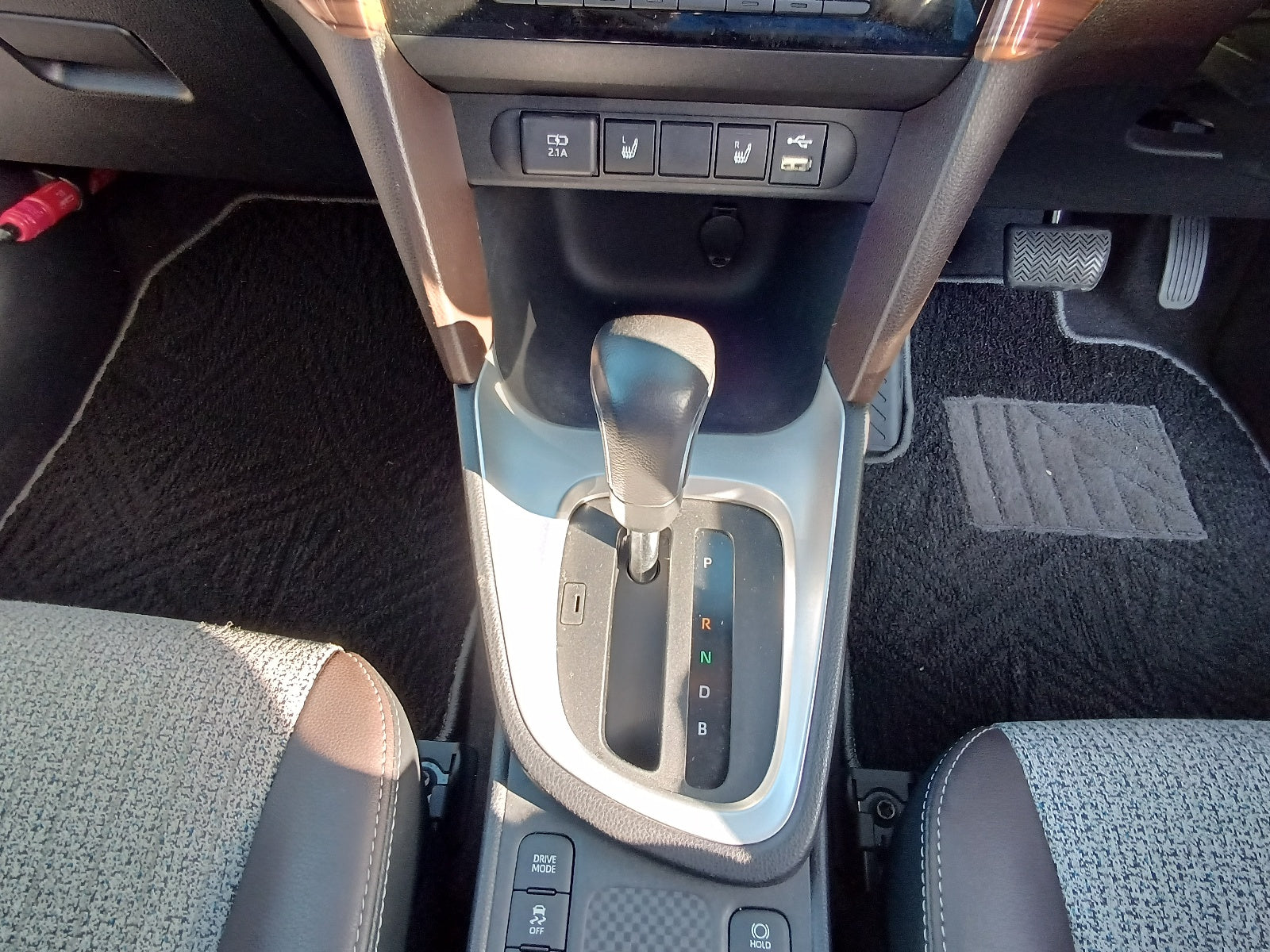 TOYOTA YARIS CROSS HYBRID 2021 HYBRID Z RED