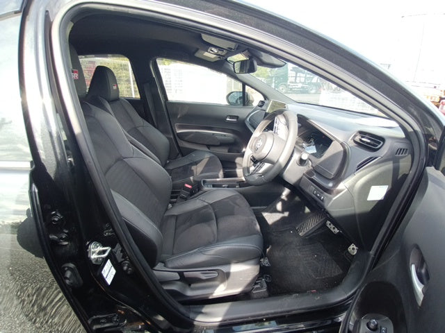 TOYOTA AQUA 2022 GR Sports BLACK