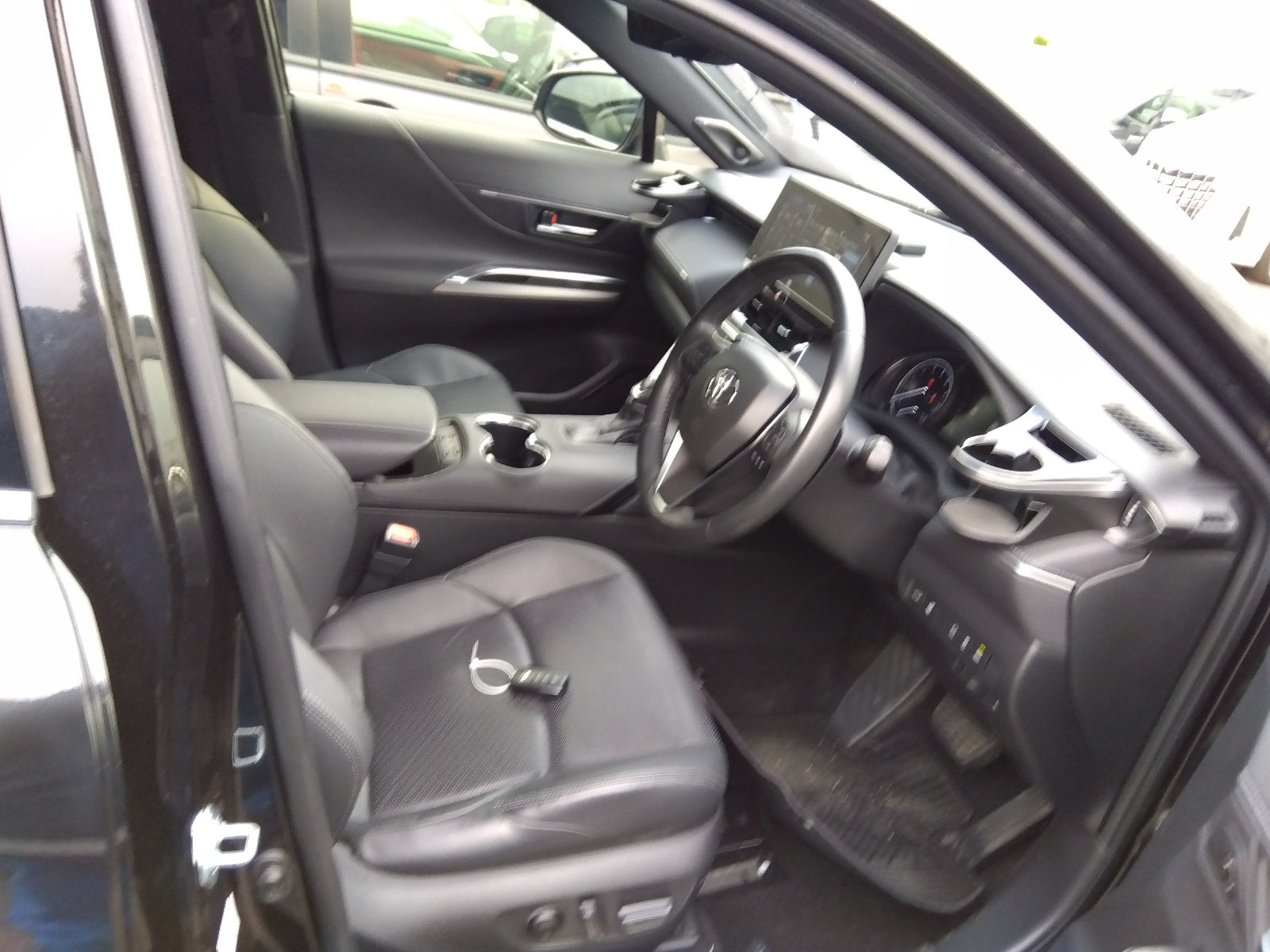 TOYOTA HARRIER-Z LEATHER PACKAGE-2020 BLACK