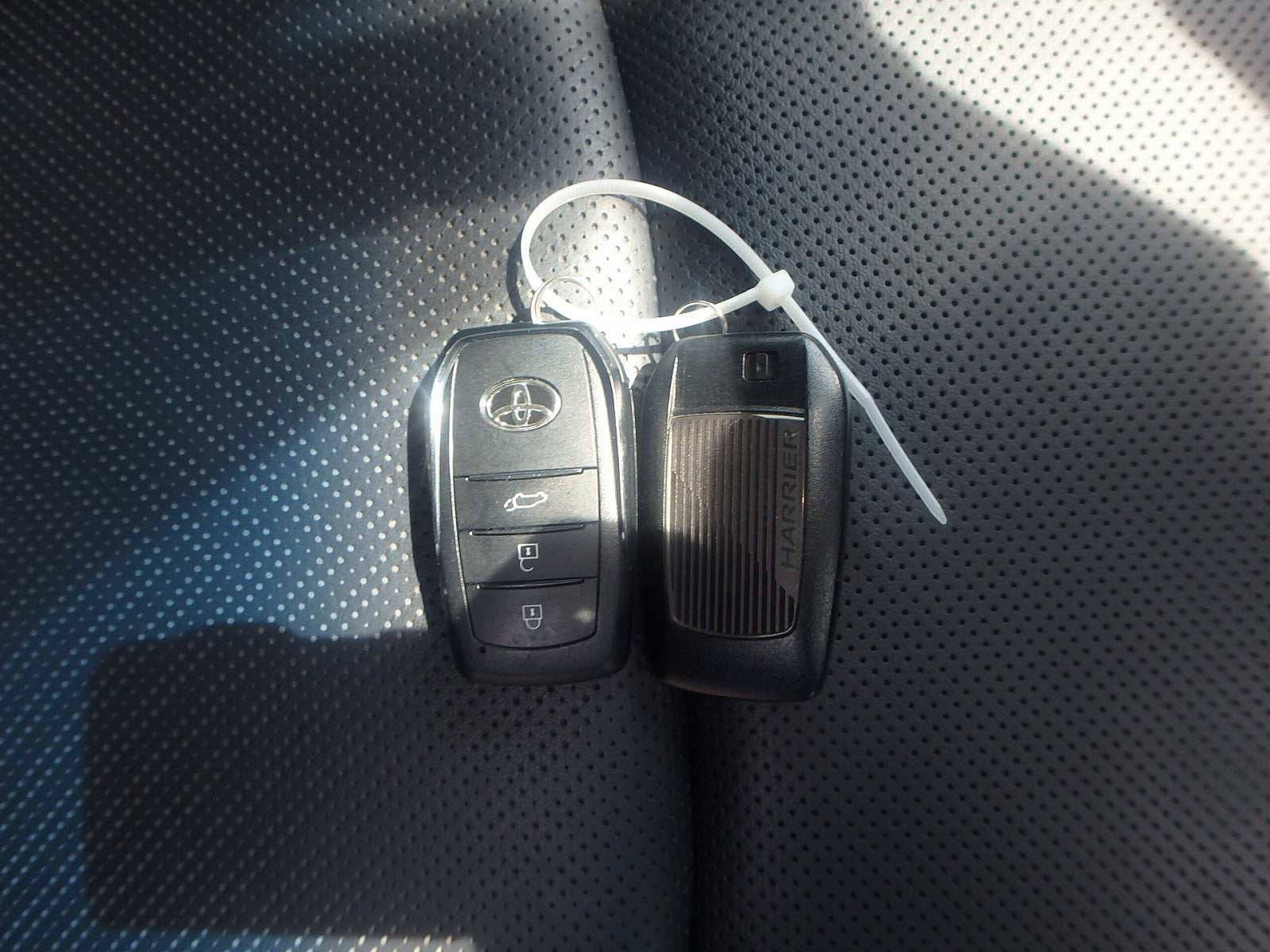 TOYOTA HARRIER-Z LEATHER PACKAGE-2020