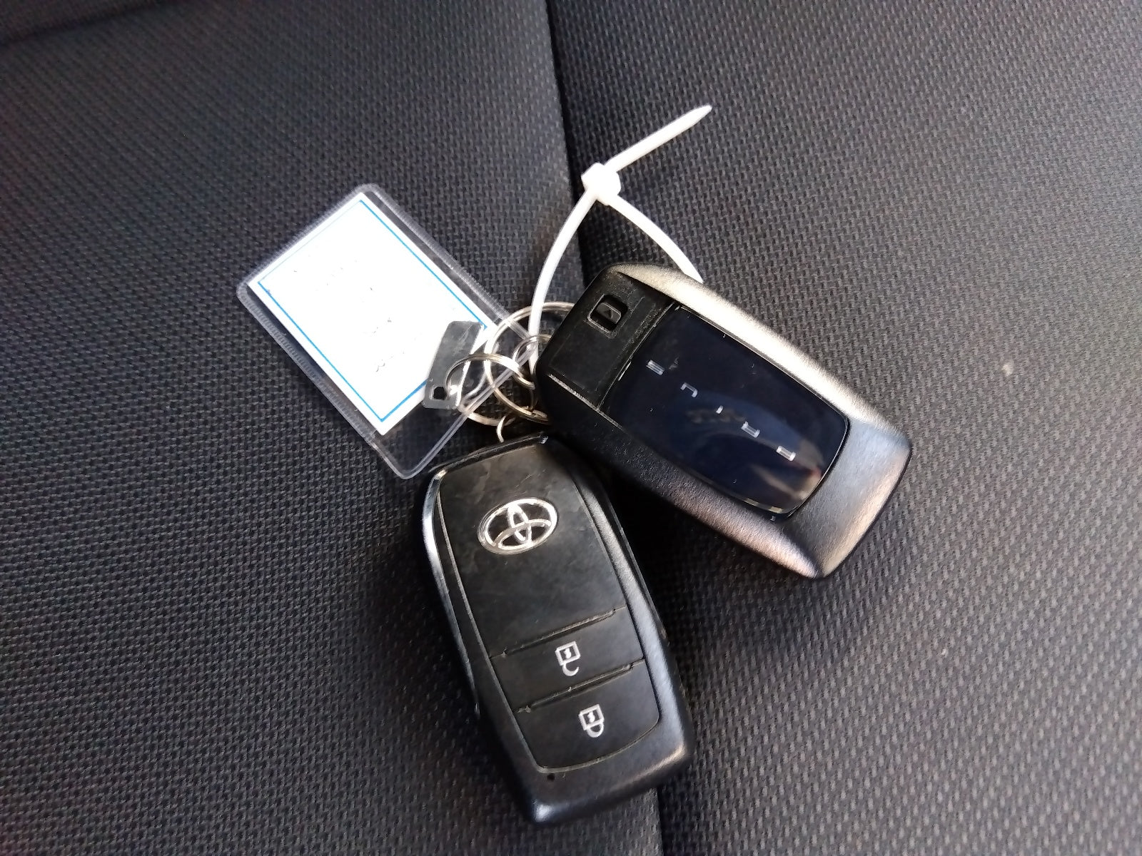 TOYOTA PRIUS-HV G-2023