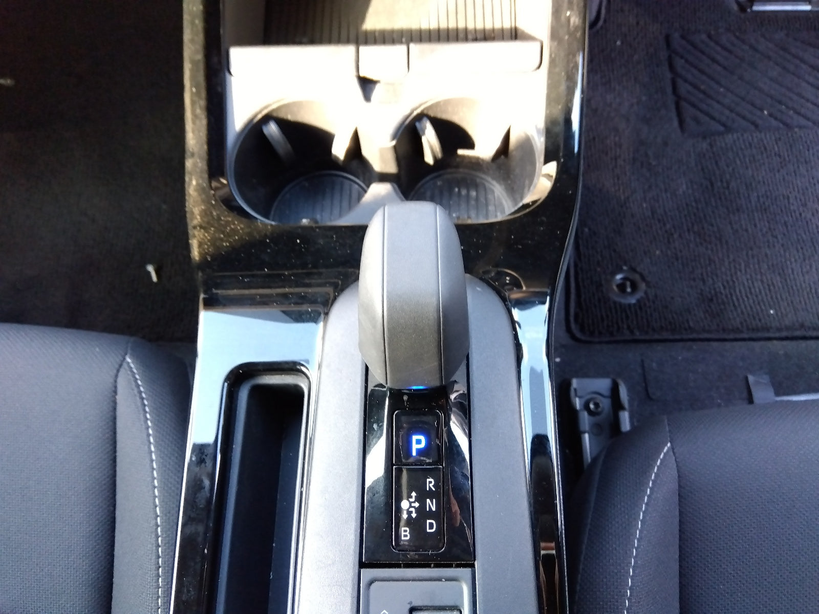 TOYOTA PRIUS-HV G-2023