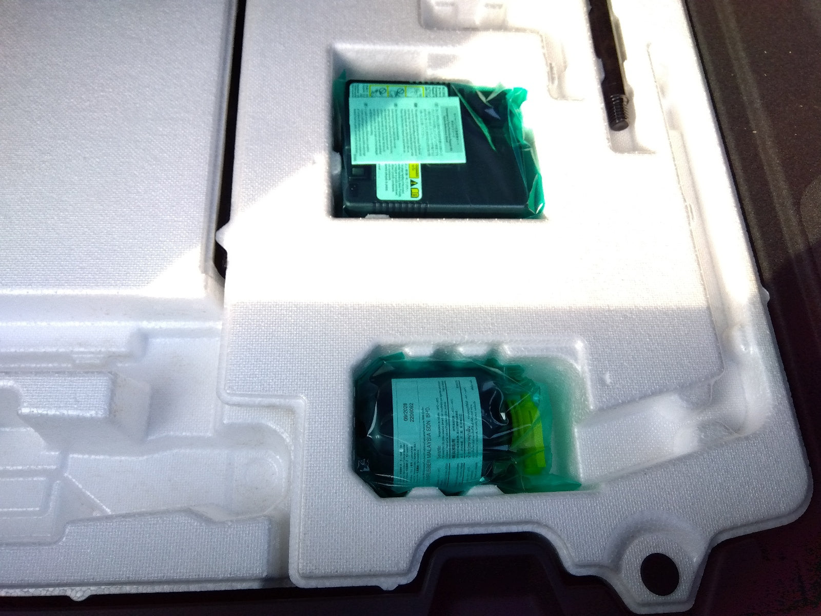 TOYOTA PRIUS-HV G-2023